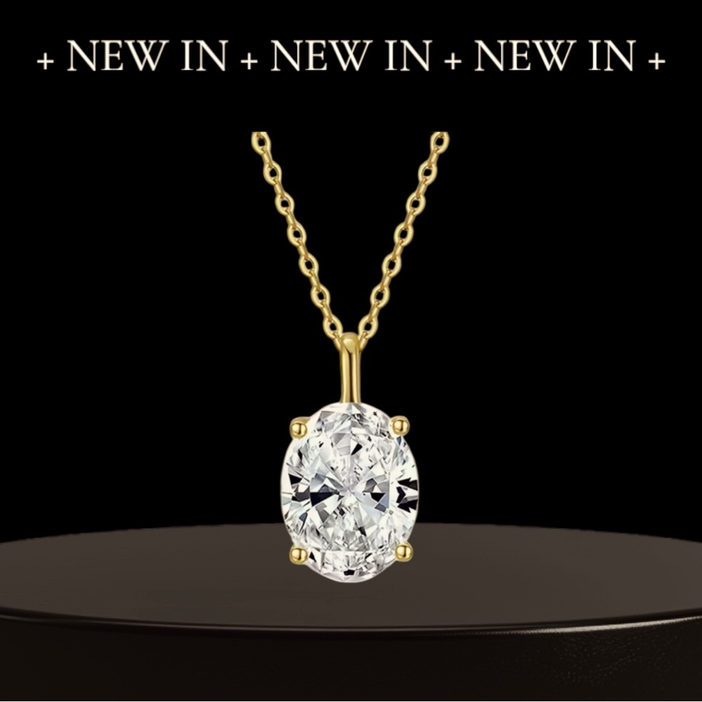 MOISSANITE 1.5 ct necklace nwot